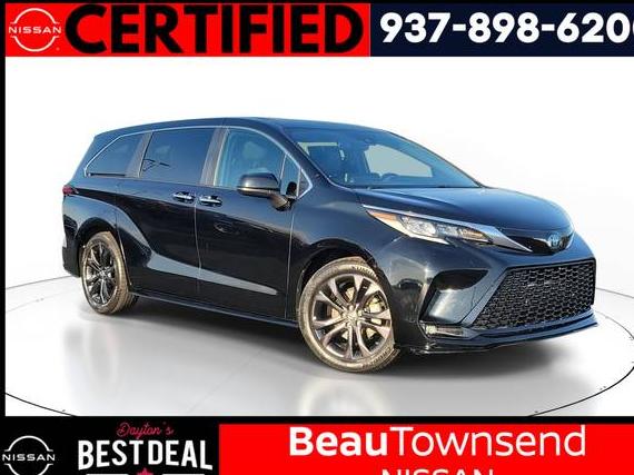 TOYOTA SIENNA 2023 5TDXRKEC7PS139682 image