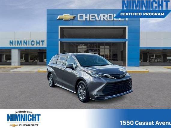 TOYOTA SIENNA 2023 5TDYRKECXPS171790 image TOYOTA SIENNA 2023 5TDYRKECXPS171790 image