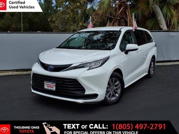 TOYOTA SIENNA 2023 5TDKRKEC7PS171882 image