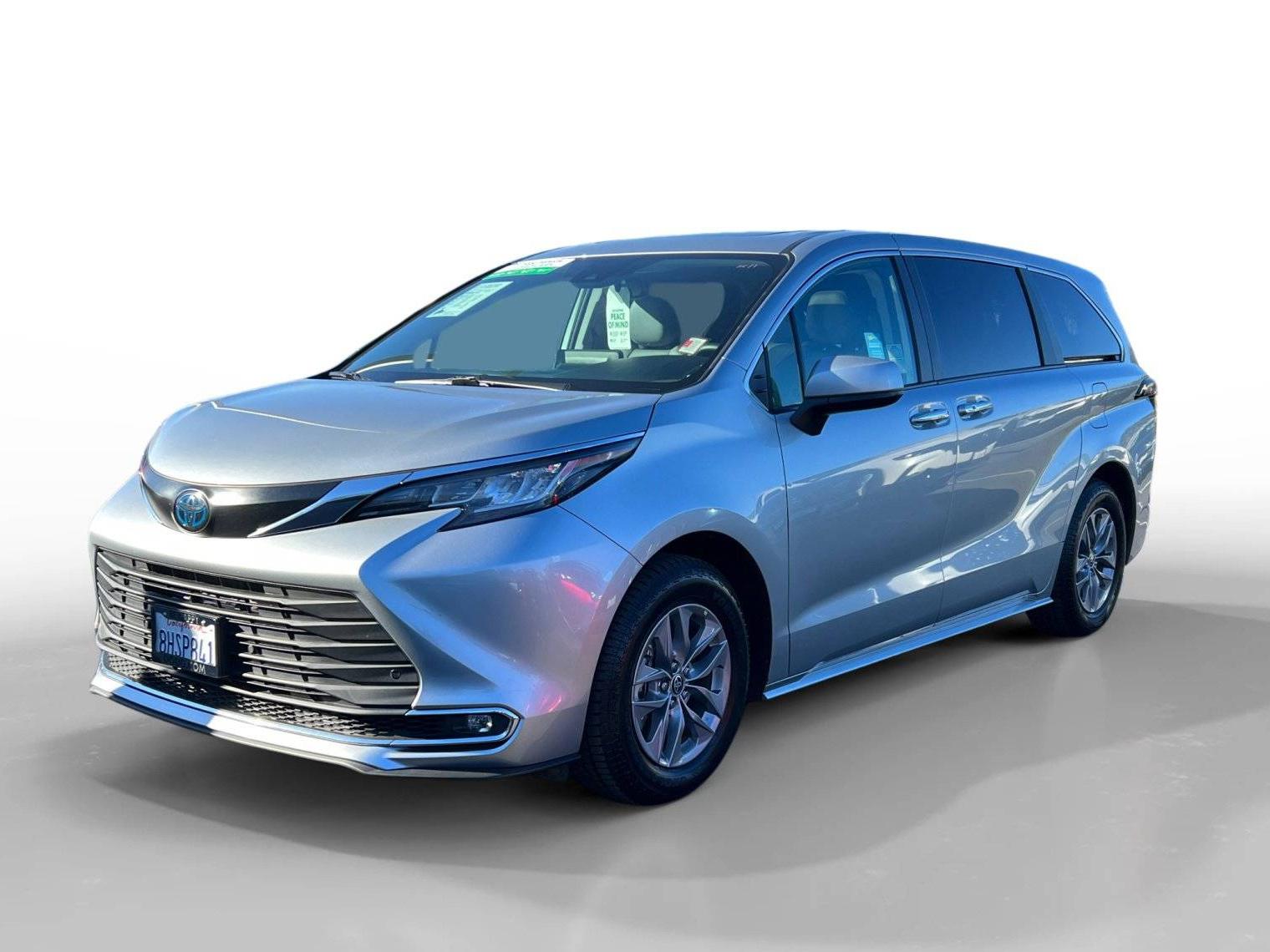 TOYOTA SIENNA 2023 5TDYSKFC1PS088591 image