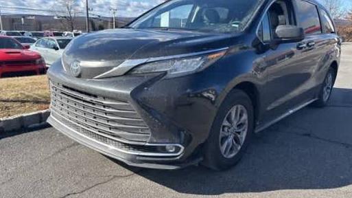 TOYOTA SIENNA 2023 5TDYRKEC3PS161411 image