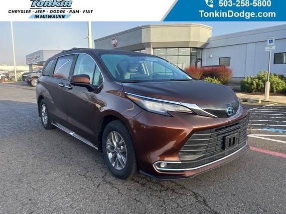 TOYOTA SIENNA 2023 5TDYRKEC0PS148549 image TOYOTA SIENNA 2023 5TDYRKEC0PS148549 image