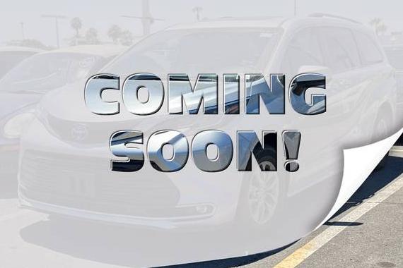 TOYOTA SIENNA 2023 5TDYRKEC2PS160766 image