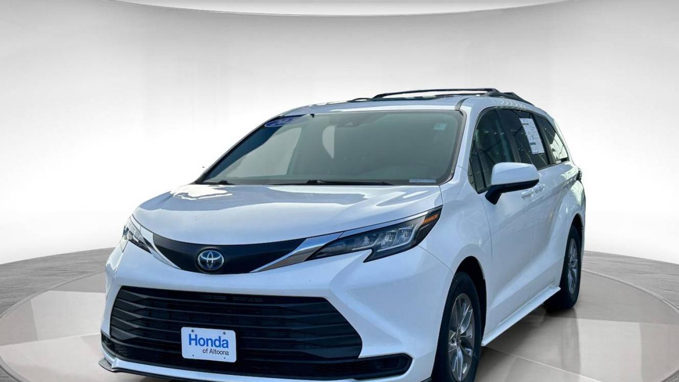 TOYOTA SIENNA 2023 5TDBSKFC6PS077740 image