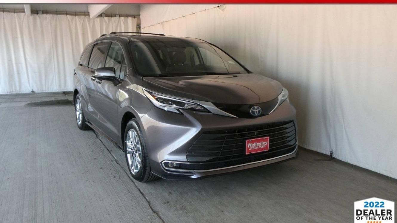 TOYOTA SIENNA 2023 5TDESKFC5PS097720 image