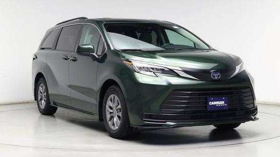TOYOTA SIENNA 2023 5TDBSKFC8PS076668 image