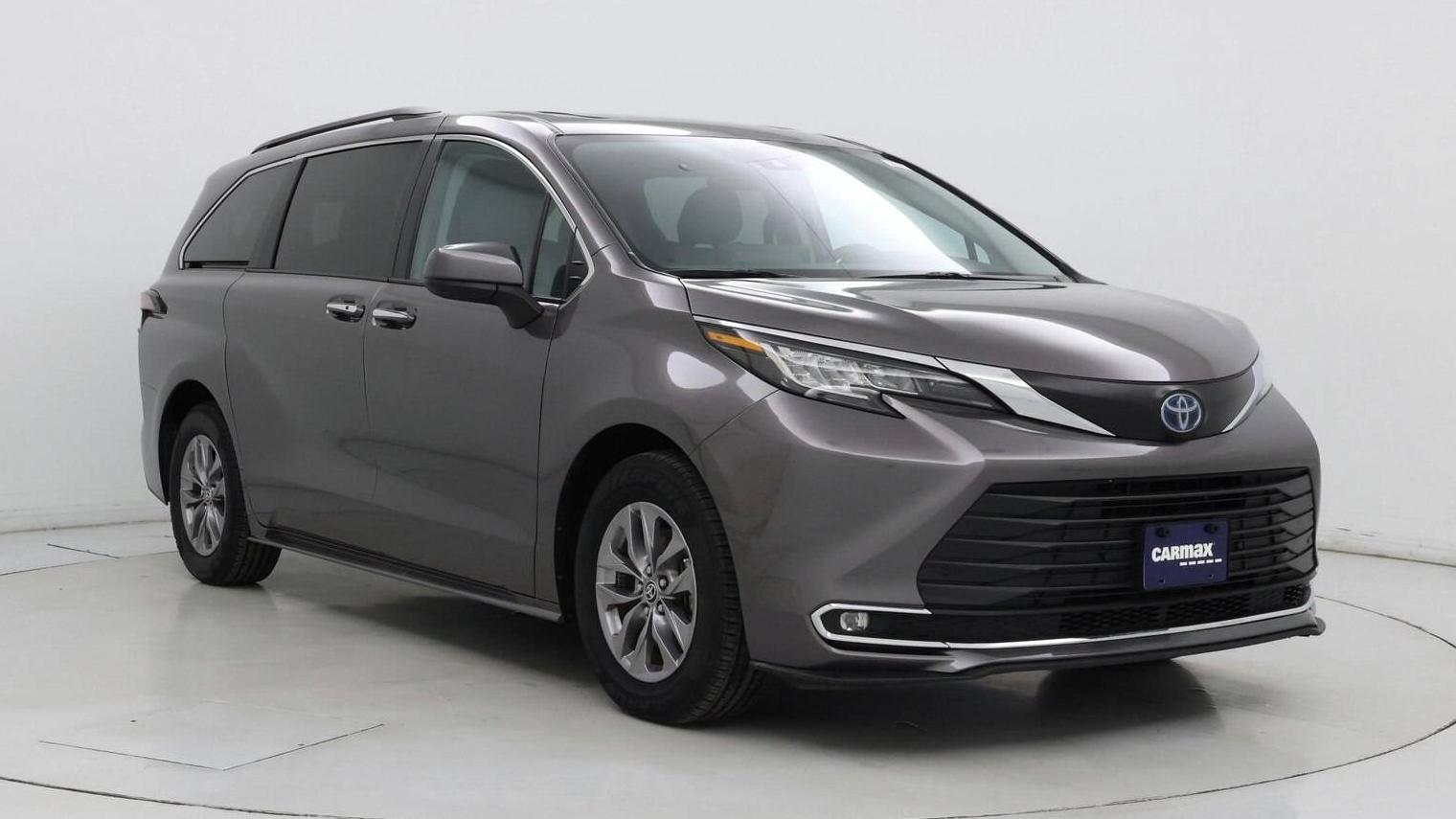 TOYOTA SIENNA 2023 5TDYRKEC4PS160106 image