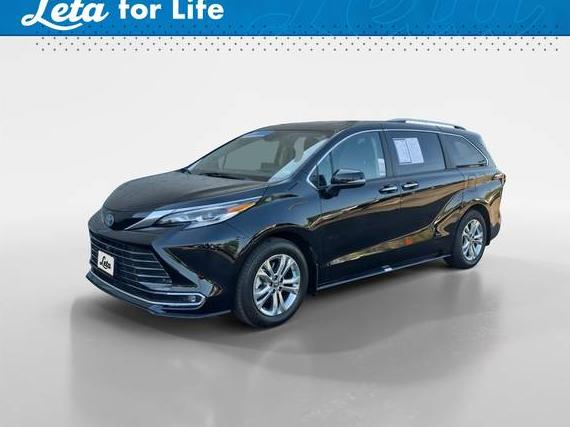 TOYOTA SIENNA 2023 5TDESKFC1PS093504 image