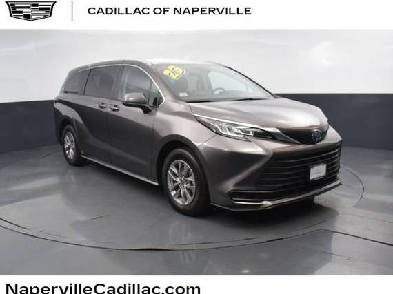 TOYOTA SIENNA 2023 5TDKRKEC5PS158161 image