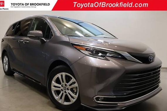 TOYOTA SIENNA 2023 5TDESKFC7PS080157 image