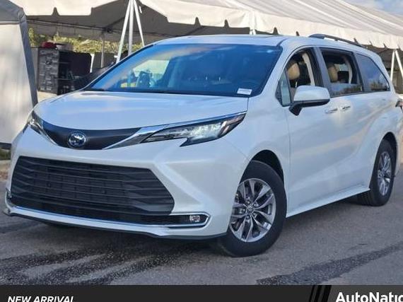 TOYOTA SIENNA 2023 5TDYRKEC3PS140848 image TOYOTA SIENNA 2023 5TDYRKEC3PS140848 image