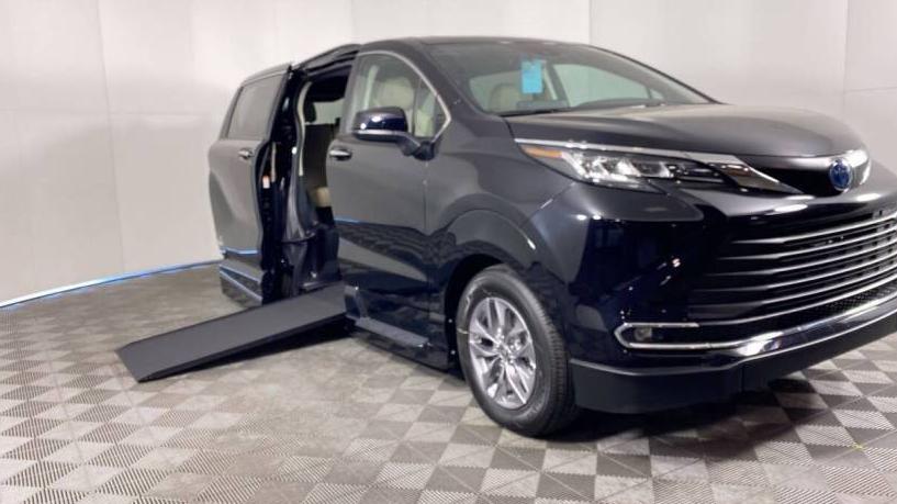 TOYOTA SIENNA 2023 5TDJSKFC5PS093312 image