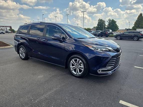 TOYOTA SIENNA 2023 5TDESKFC3PS088465 image