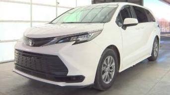 TOYOTA SIENNA 2023 5TDKRKEC6PS151395 image