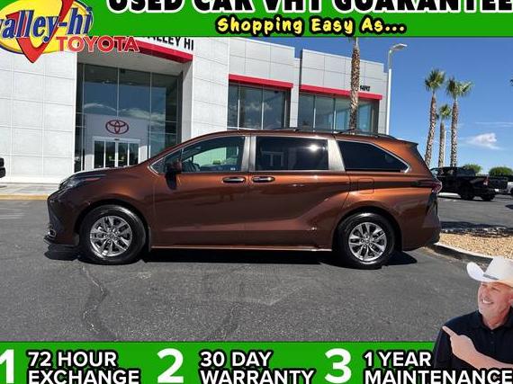 TOYOTA SIENNA 2023 5TDYRKEC5PS141998 image
