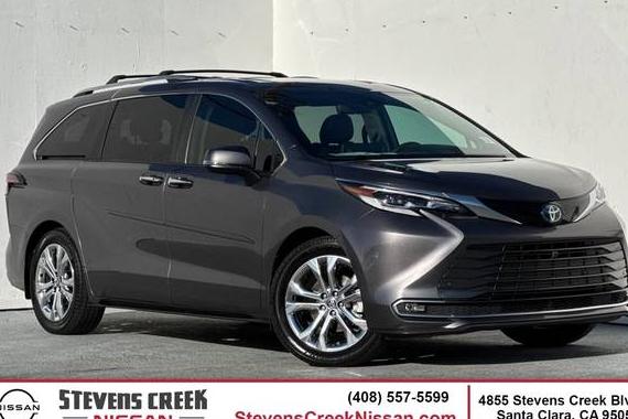 TOYOTA SIENNA 2023 5TDERKEC7PS150463 image