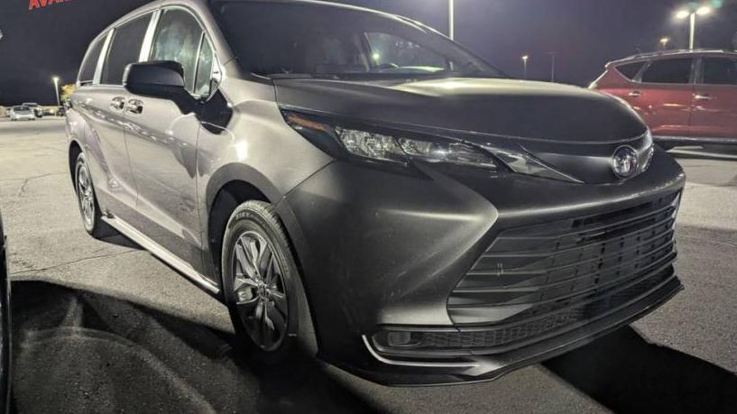 TOYOTA SIENNA 2023 5TDKRKEC3PS169126 image