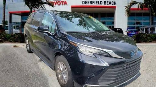 TOYOTA SIENNA 2023 5TDYRKEC8PS158410 image