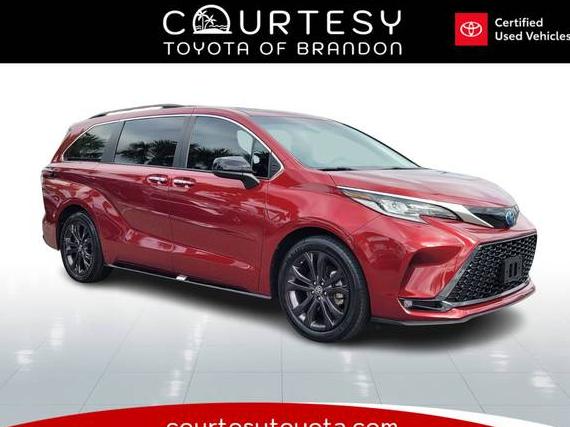 TOYOTA SIENNA 2023 5TDXRKEC8PS141800 image TOYOTA SIENNA 2023 5TDXRKEC8PS141800 image