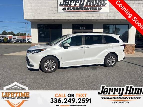 TOYOTA SIENNA 2023 5TDYRKEC3PS161196 image TOYOTA SIENNA 2023 5TDYRKEC3PS161196 image