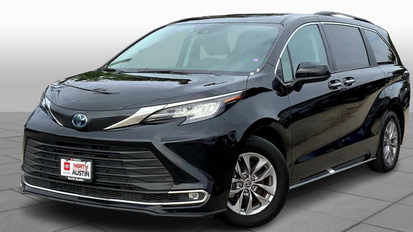 TOYOTA SIENNA 2023 5TDYRKEC4PS155911 image