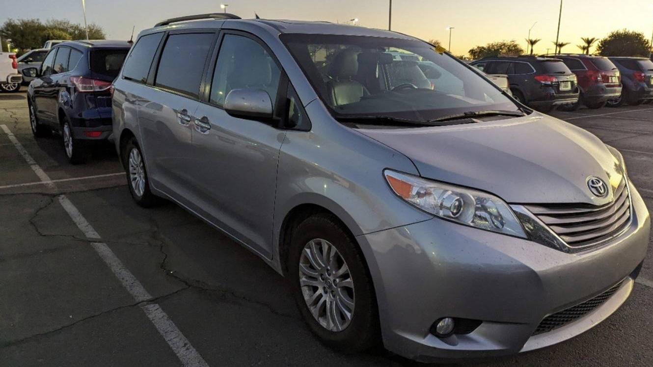 TOYOTA SIENNA 2016 5TDYK3DC8GS702805 image