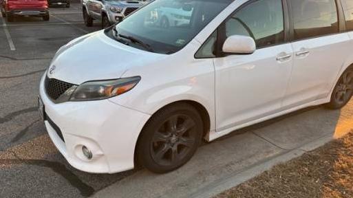 TOYOTA SIENNA 2016 5TDXK3DC8GS720703 image