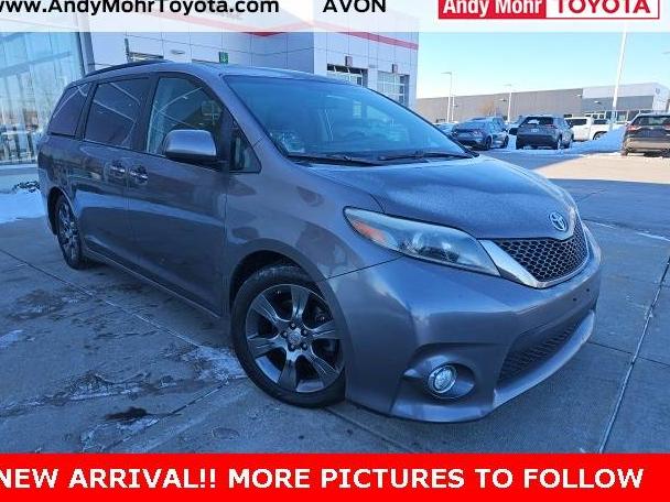 TOYOTA SIENNA 2016 5TDXK3DC8GS723911 image