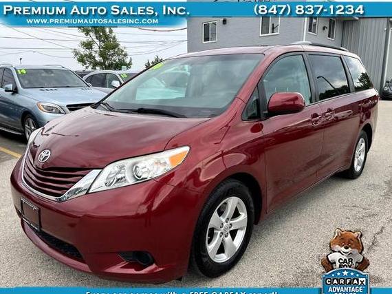 TOYOTA SIENNA 2016 5TDKK3DC8GS751556 image