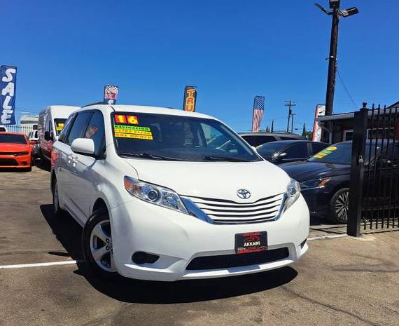 TOYOTA SIENNA 2016 5TDKK3DC3GS714091 image