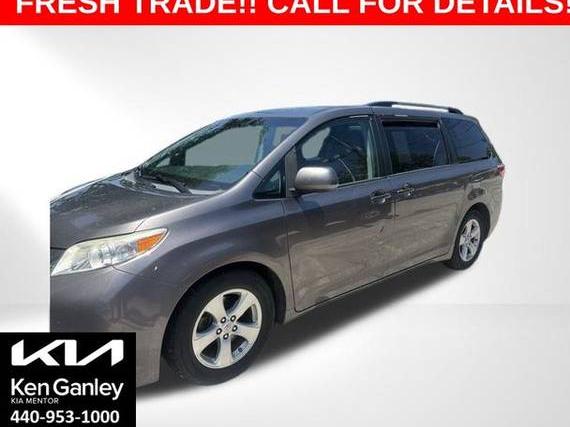 TOYOTA SIENNA 2016 5TDKK3DC6GS713338 image