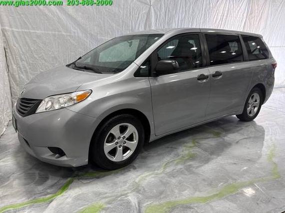 TOYOTA SIENNA 2016 5TDZK3DC8GS726137 image
