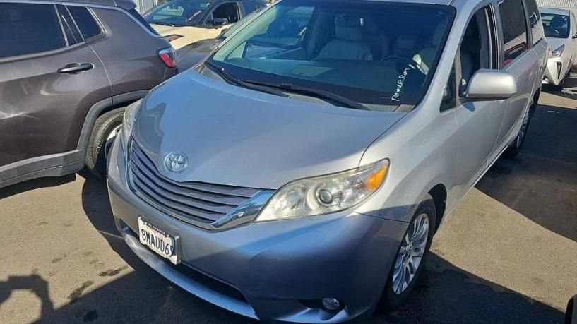 TOYOTA SIENNA 2016 5TDYK3DC1GS723852 image