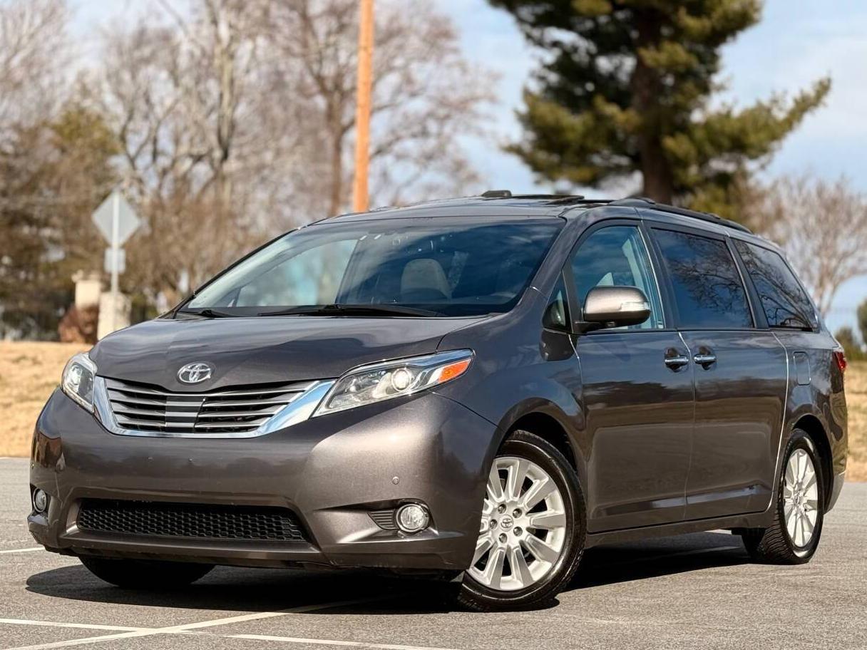 TOYOTA SIENNA 2016 5TDYK3DC1GS752204 image