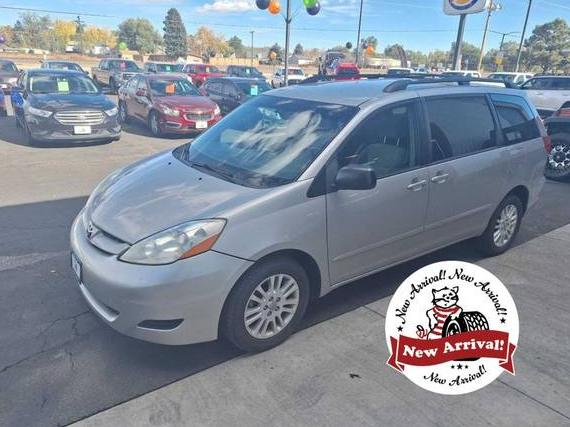 TOYOTA SIENNA 2008 5TDBK23C18S011635 image