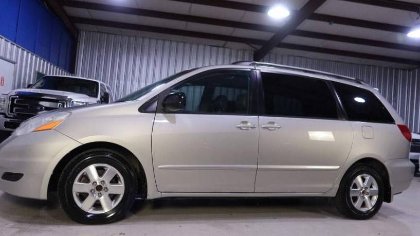 TOYOTA SIENNA 2008 5TDZK23C28S195224 image