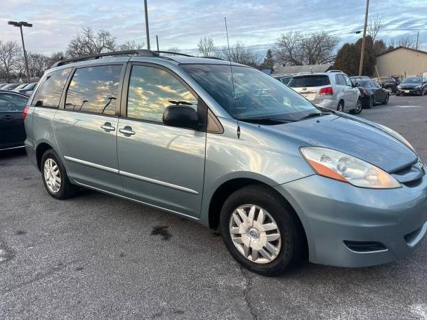 TOYOTA SIENNA 2009 5TDZK23C09S257379 image