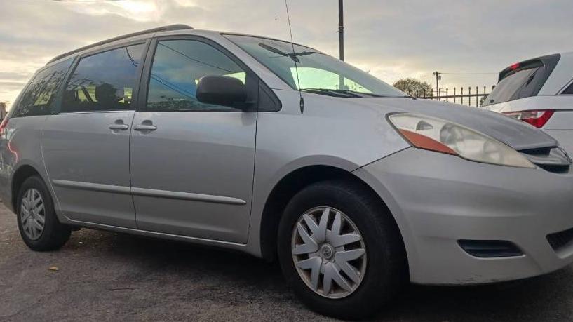 TOYOTA SIENNA 2007 5TDZK23C07S009582 image