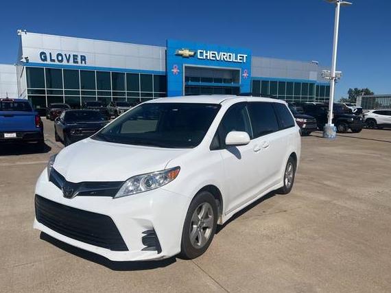 TOYOTA SIENNA 2019 5TDKZ3DC8KS010165 image TOYOTA SIENNA 2019 5TDKZ3DC8KS010165 image
