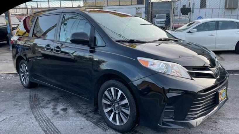 TOYOTA SIENNA 2019 5TDJZ3DC3KS225433 image