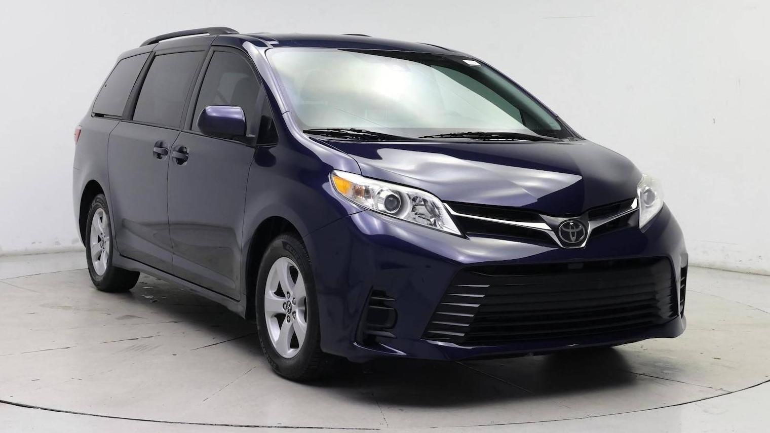 TOYOTA SIENNA 2019 5TDKZ3DC8KS967931 image