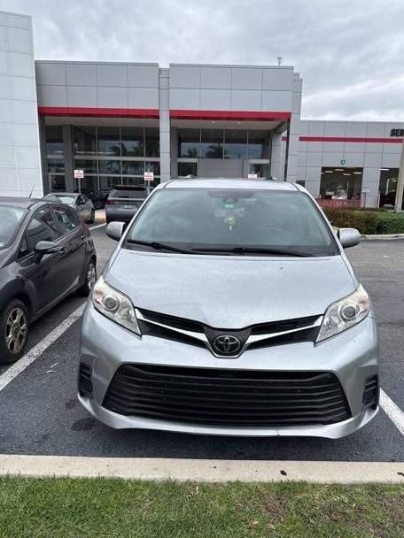 TOYOTA SIENNA 2019 5TDKZ3DC1KS975353 image TOYOTA SIENNA 2019 5TDKZ3DC1KS975353 image