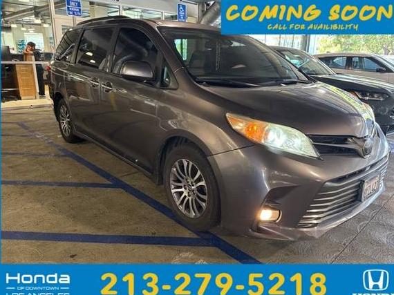 TOYOTA SIENNA 2019 5TDYZ3DC7KS992586 image