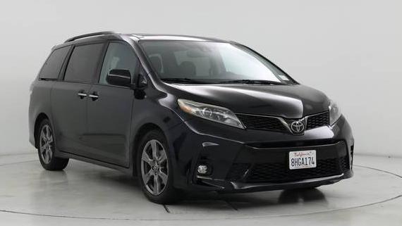 TOYOTA SIENNA 2019 5TDXZ3DC8KS988235 image