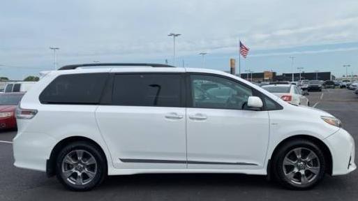 TOYOTA SIENNA 2019 5TDEZ3DC3KS217253 image