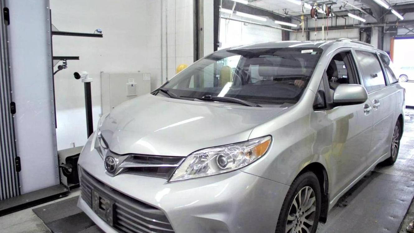 TOYOTA SIENNA 2019 5TDYZ3DC6KS983135 image