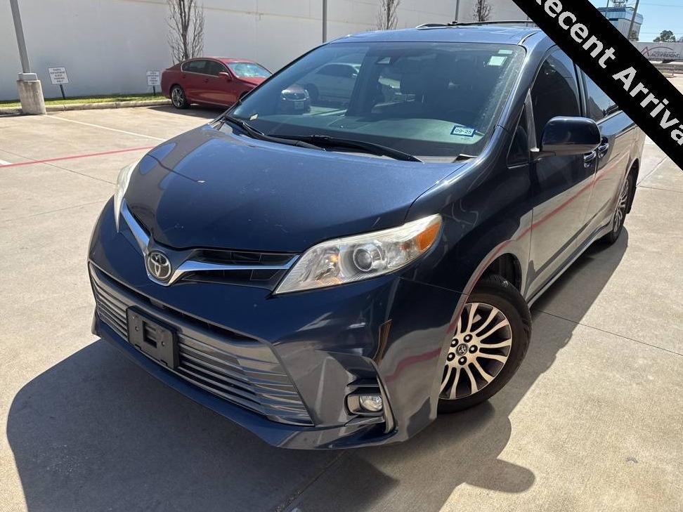 TOYOTA SIENNA 2019 5TDYZ3DC6KS967677 image