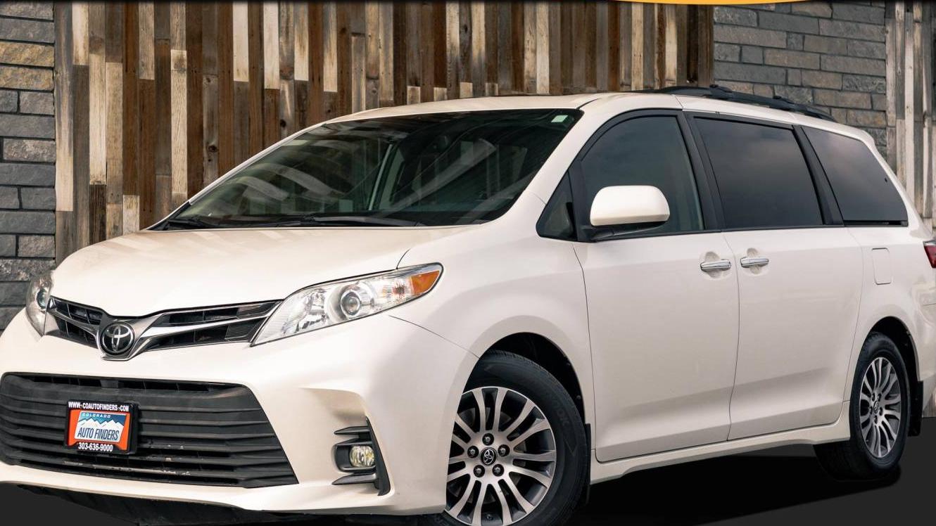 TOYOTA SIENNA 2019 5TDYZ3DC0KS977444 image