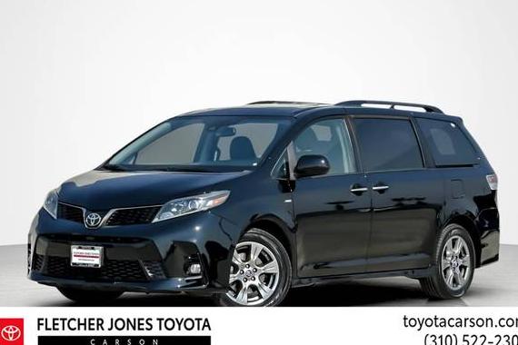 TOYOTA SIENNA 2019 5TDEZ3DC1KS213752 image