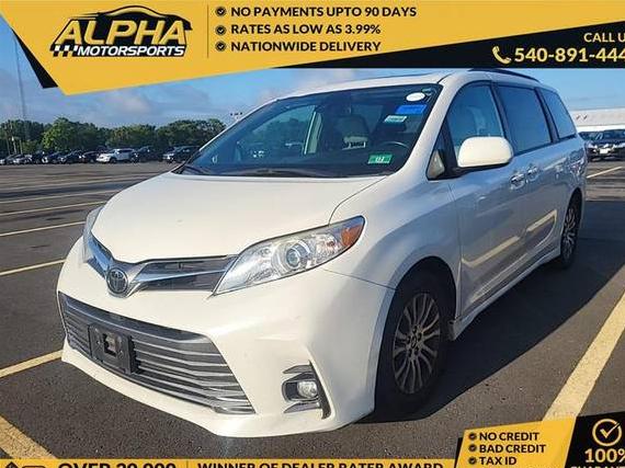 TOYOTA SIENNA 2019 5TDYZ3DC2KS988218 image